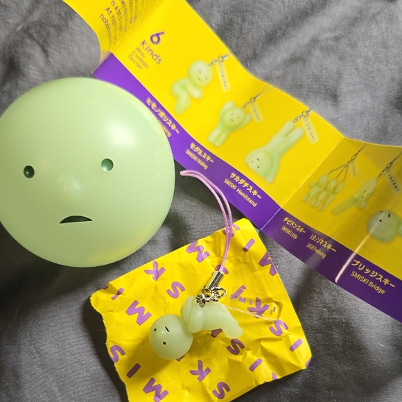 Sonny Angel Accessories - NEW! Smiksi Ball V3 Bridge Phone Strap Authentic